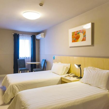 Jinjiang Inn - Shanghai Everbright Convention & Exhibition Center Luaran gambar