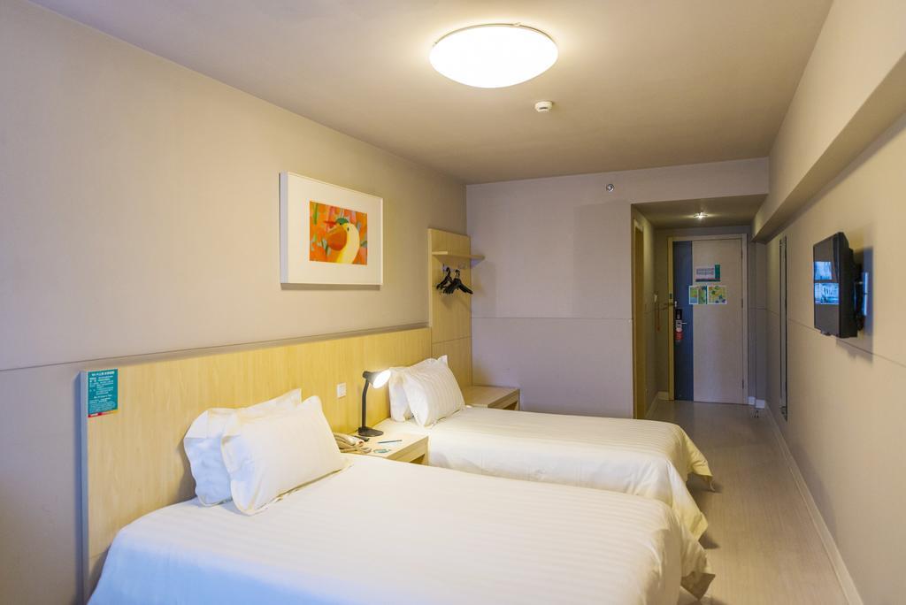 Jinjiang Inn - Shanghai Everbright Convention & Exhibition Center Luaran gambar