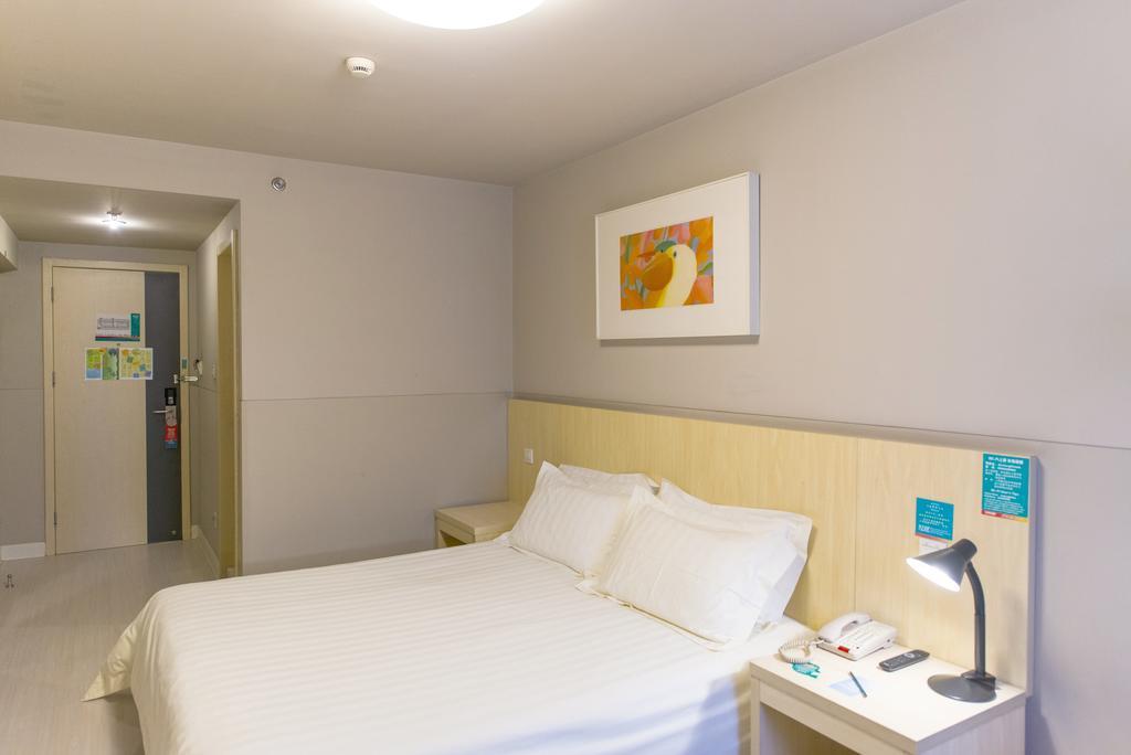 Jinjiang Inn - Shanghai Everbright Convention & Exhibition Center Luaran gambar