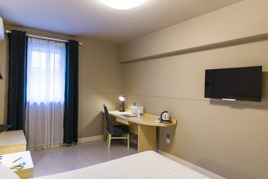 Jinjiang Inn - Shanghai Everbright Convention & Exhibition Center Luaran gambar